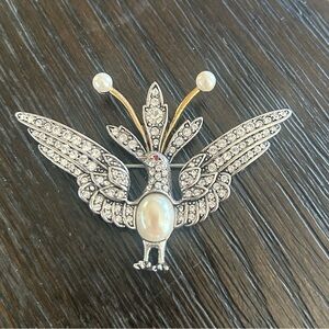 Camrose and Kross Brooch